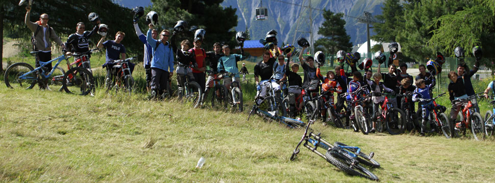 groupe d'enfants participant au stage de VTT Mini Biker